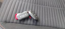 Peugeot e-2008 completo