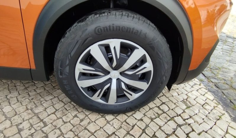 Peugeot e-2008 completo