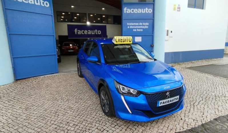 Peugeot e-208 completo