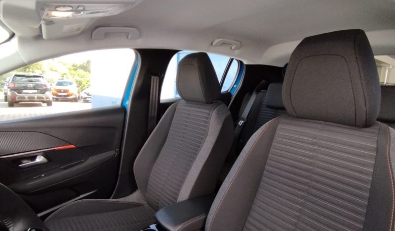 Peugeot e-208 completo