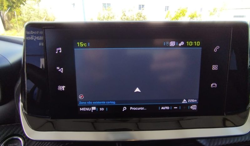 Peugeot e-208 completo