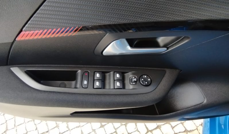 Peugeot e-208 completo