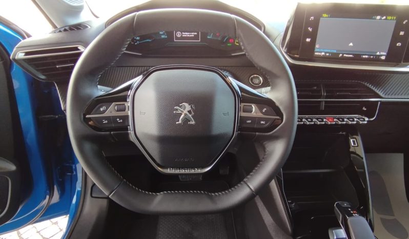 Peugeot e-208 completo