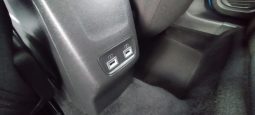 Peugeot e-208 completo