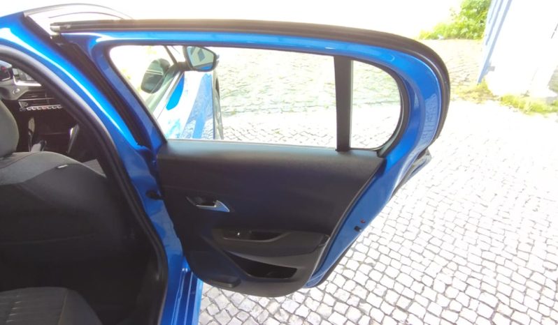 Peugeot e-208 completo