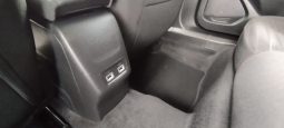 Peugeot e-2008 completo