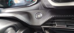 Peugeot e-2008 completo