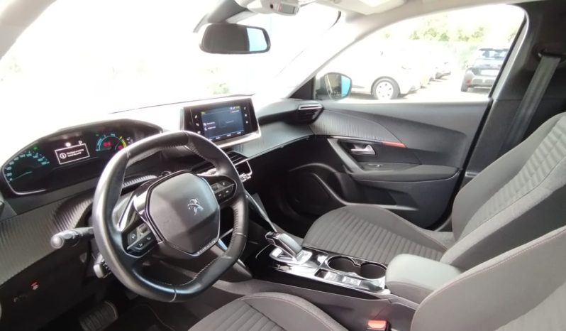 Peugeot e-2008 completo