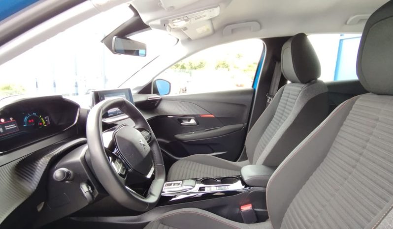 Peugeot e-208 completo
