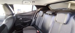 Peugeot e-2008 completo