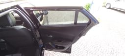 Peugeot e-2008 completo