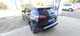Peugeot e-2008 completo