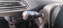 Peugeot 308 completo