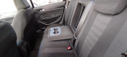 Peugeot 308 completo
