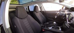Peugeot 308 completo