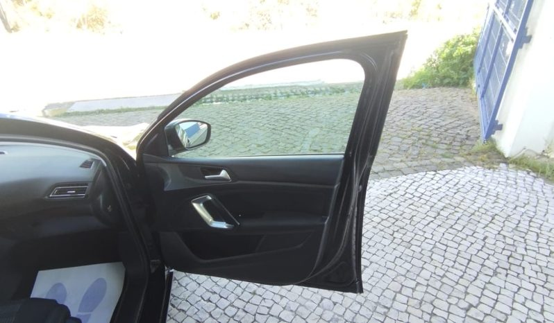 Peugeot 308 completo