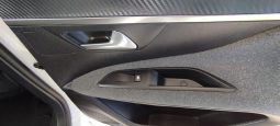 Peugeot 3008 cx Auto completo