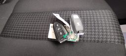 Peugeot 3008 cx Auto completo
