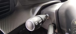 Peugeot e-208 GTLine completo
