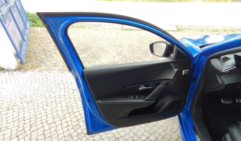 Peugeot e-208 GTLine completo