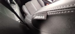 Peugeot e-208 GTLine completo