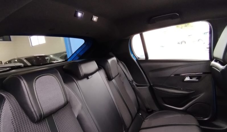 Peugeot e-208 GTLine completo