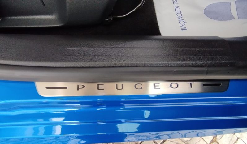 Peugeot e-208 GTLine completo