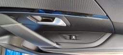 Peugeot e-208 GTLine completo