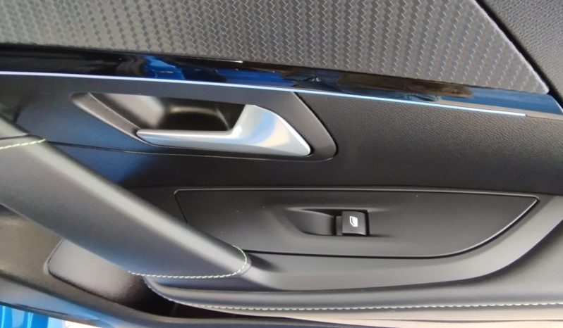 Peugeot e-208 GTLine completo