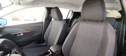 Peugeot e-208 completo