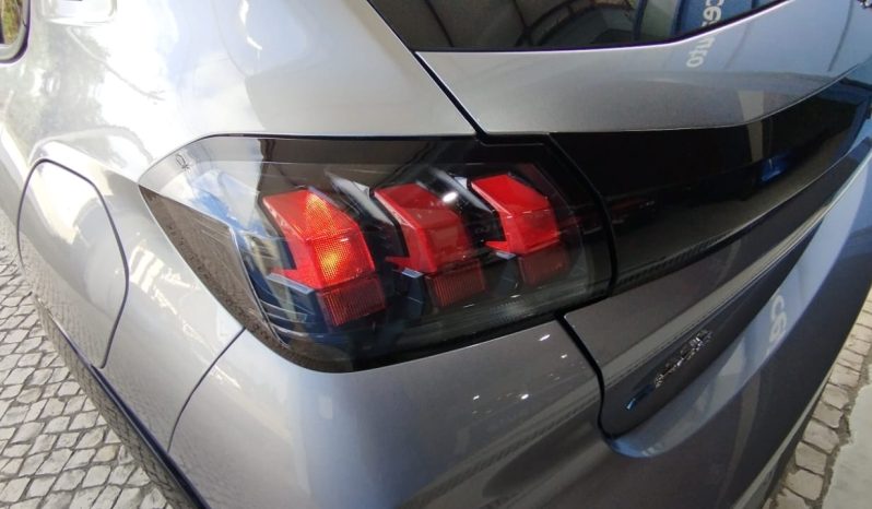 Peugeot e-208 completo