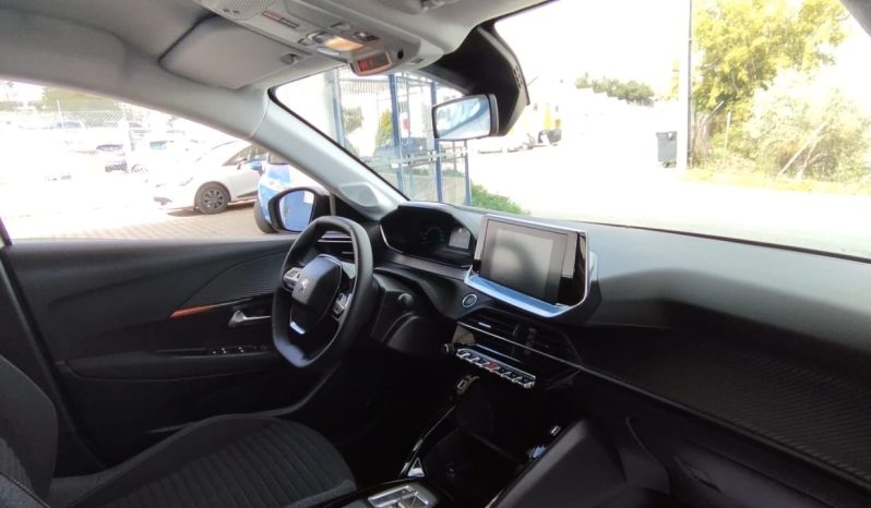 Peugeot e-208 completo